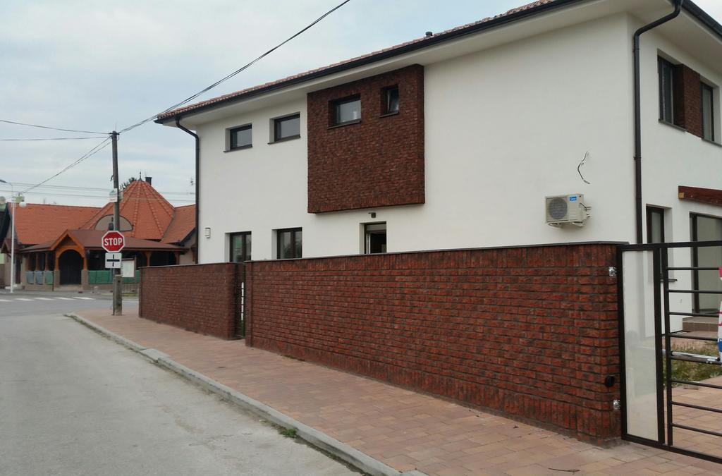 Apartment J&D Dunajská Streda Esterno foto